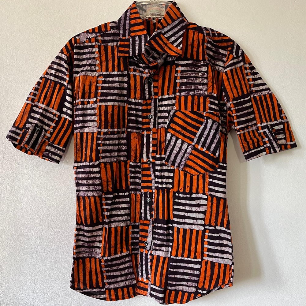 Ghanaian Men’s Hand-Dyed Kitenge Cross Hatch Pattern Button Up Shirt
